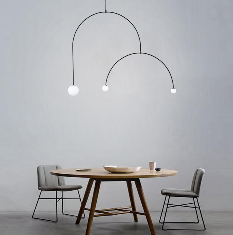 Lustre minimaliste Sezoveux