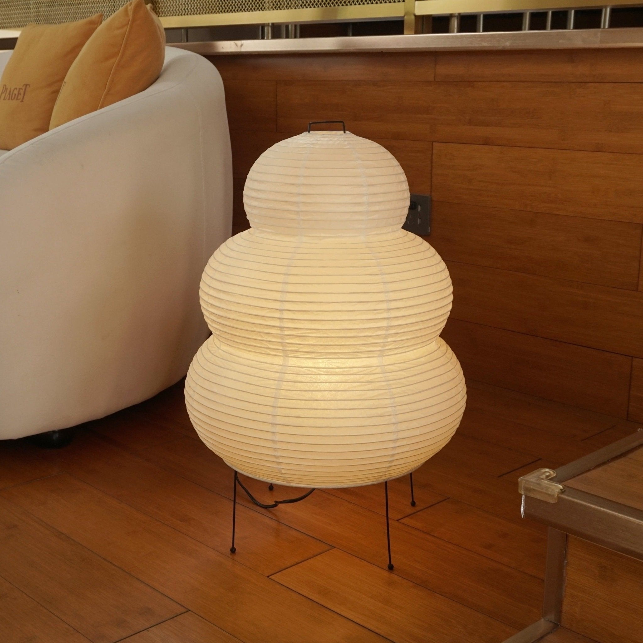 Lampe de table japonaise Pélvionalis