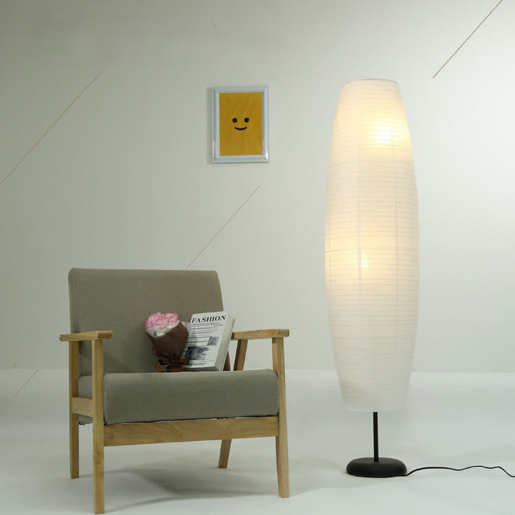 Lampadaire minimaliste Denella