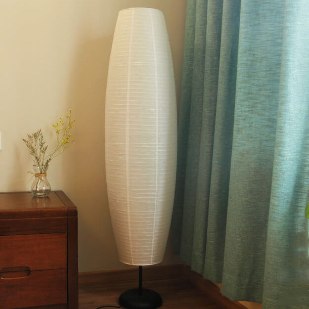 Lampadaire minimaliste Denella
