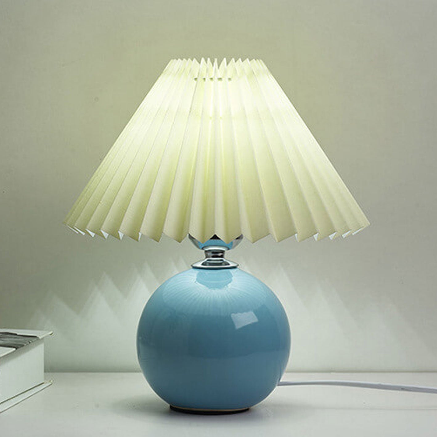 Lampe de table plissée Haionoris