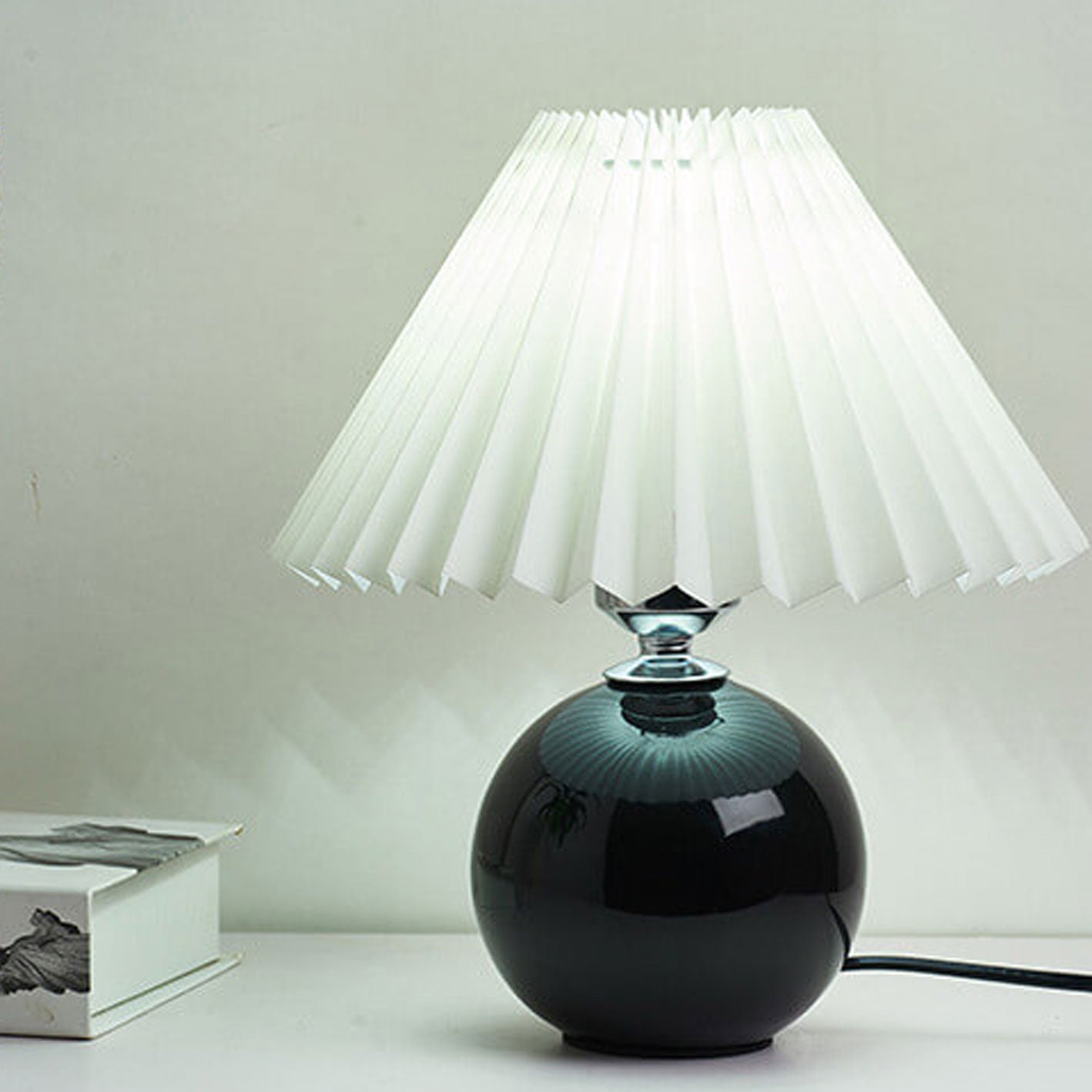 Lampe de table plissée Haionoris