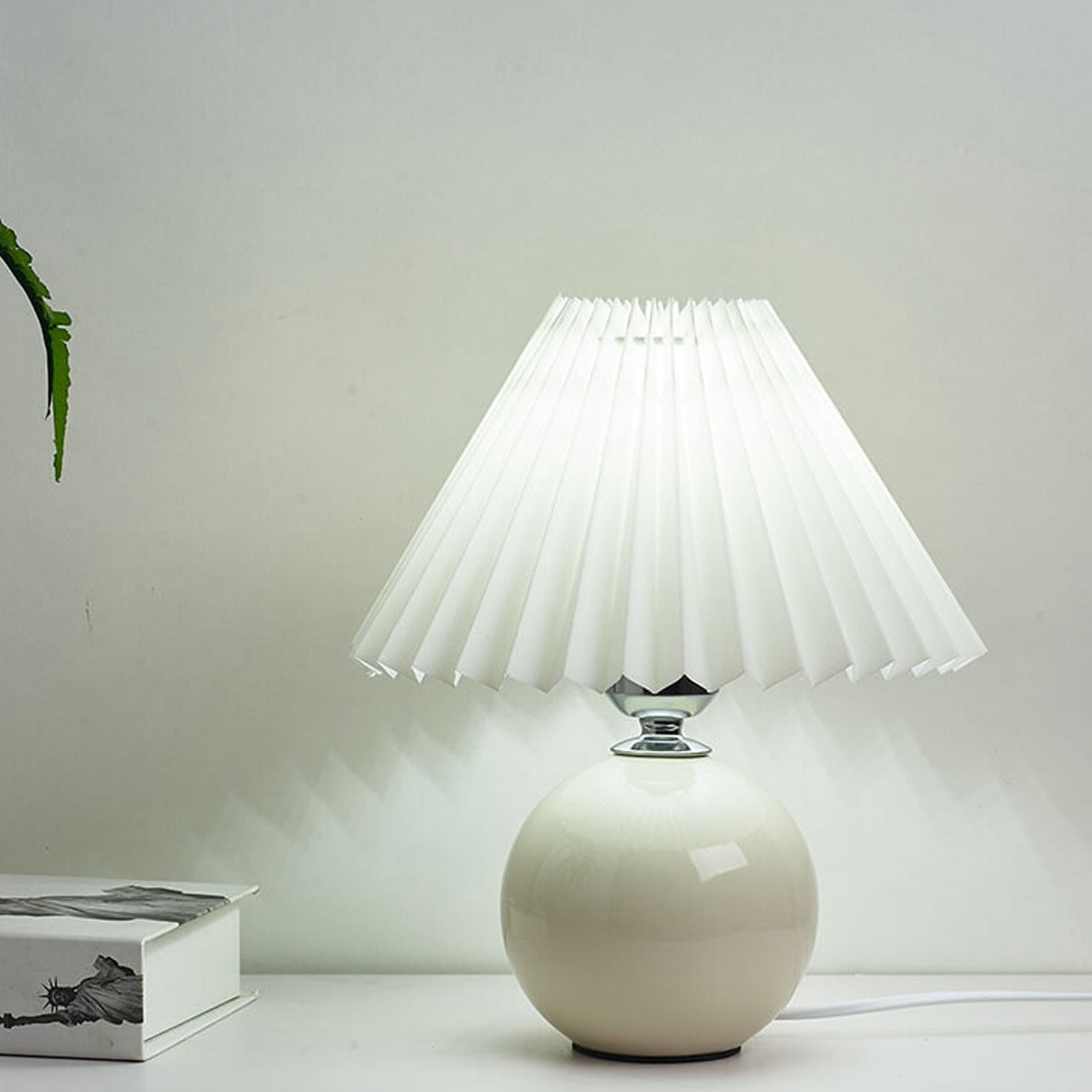 Lampe de table plissée Haionoris