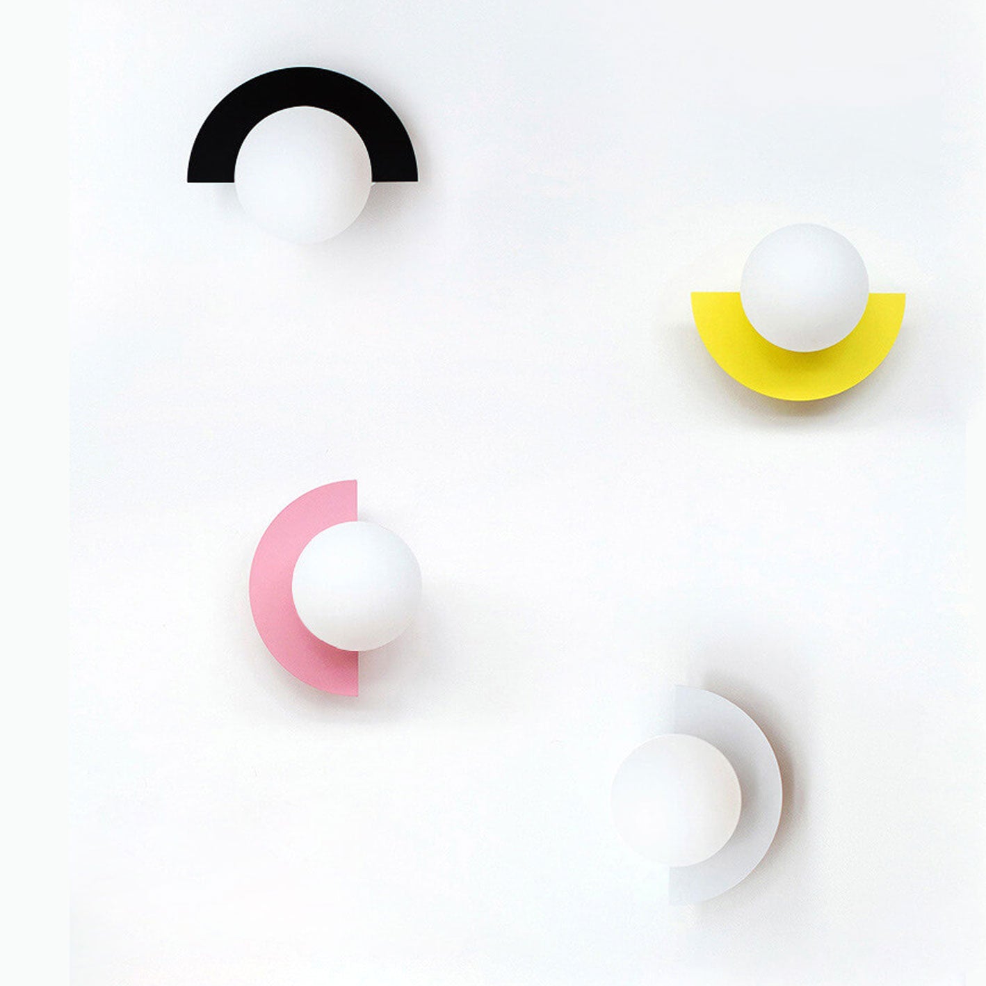 Applique murale globe Caenento
