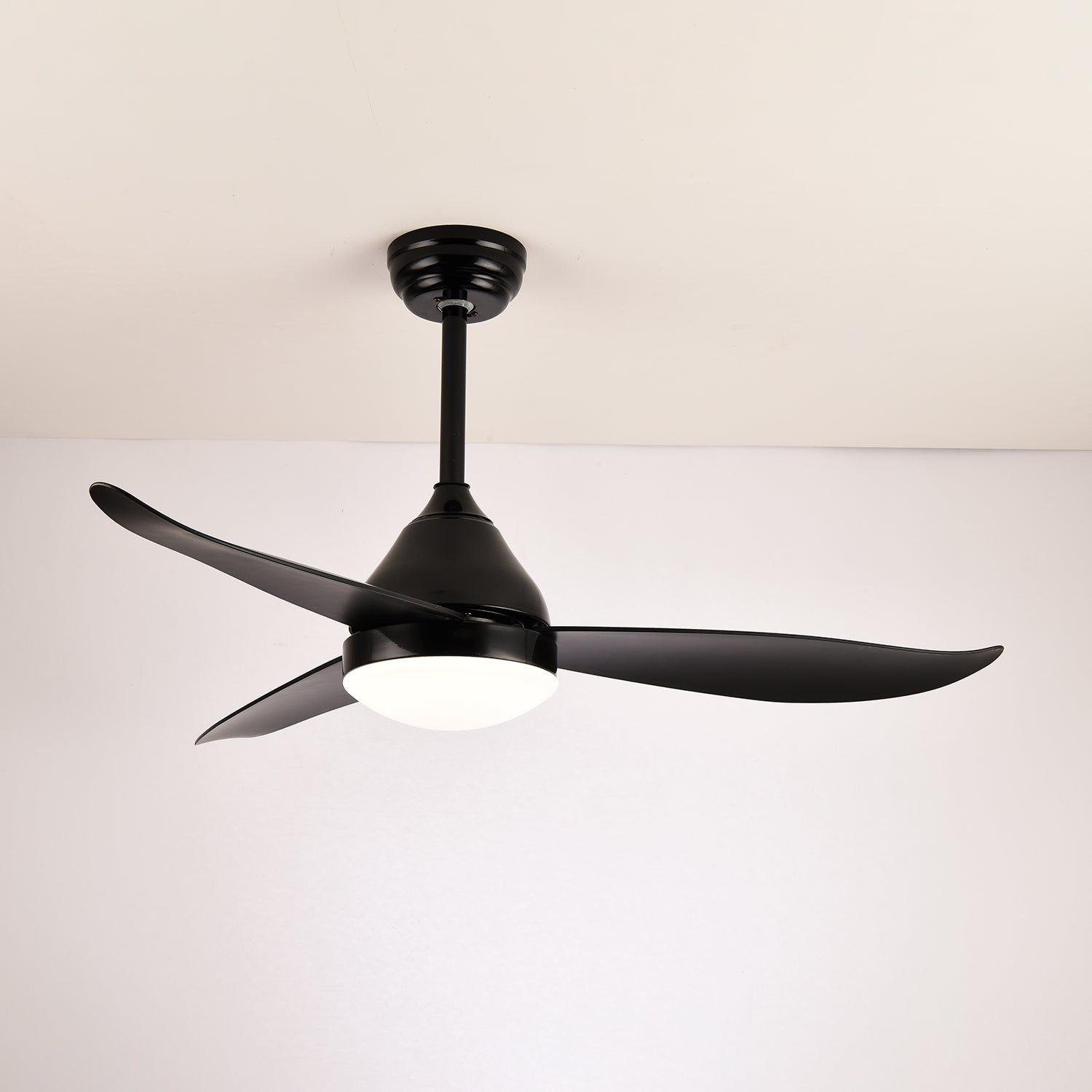 Ventilateur de plafond lumineux Norclovuna