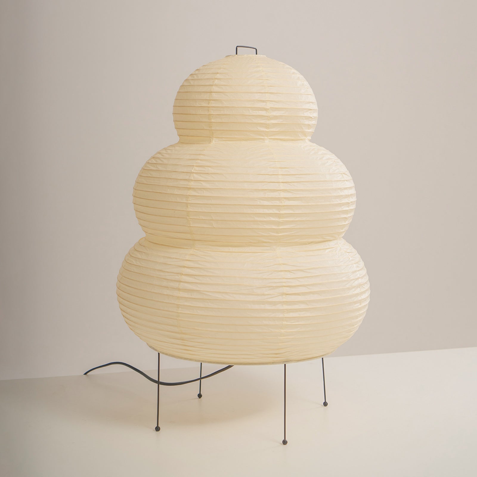 Lampe de table japonaise Pélvionalis