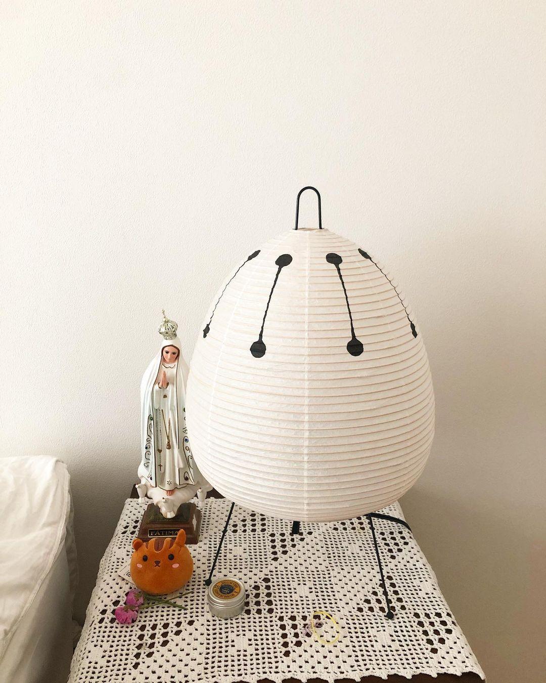 Lampe de table japonaise Pélvionalis