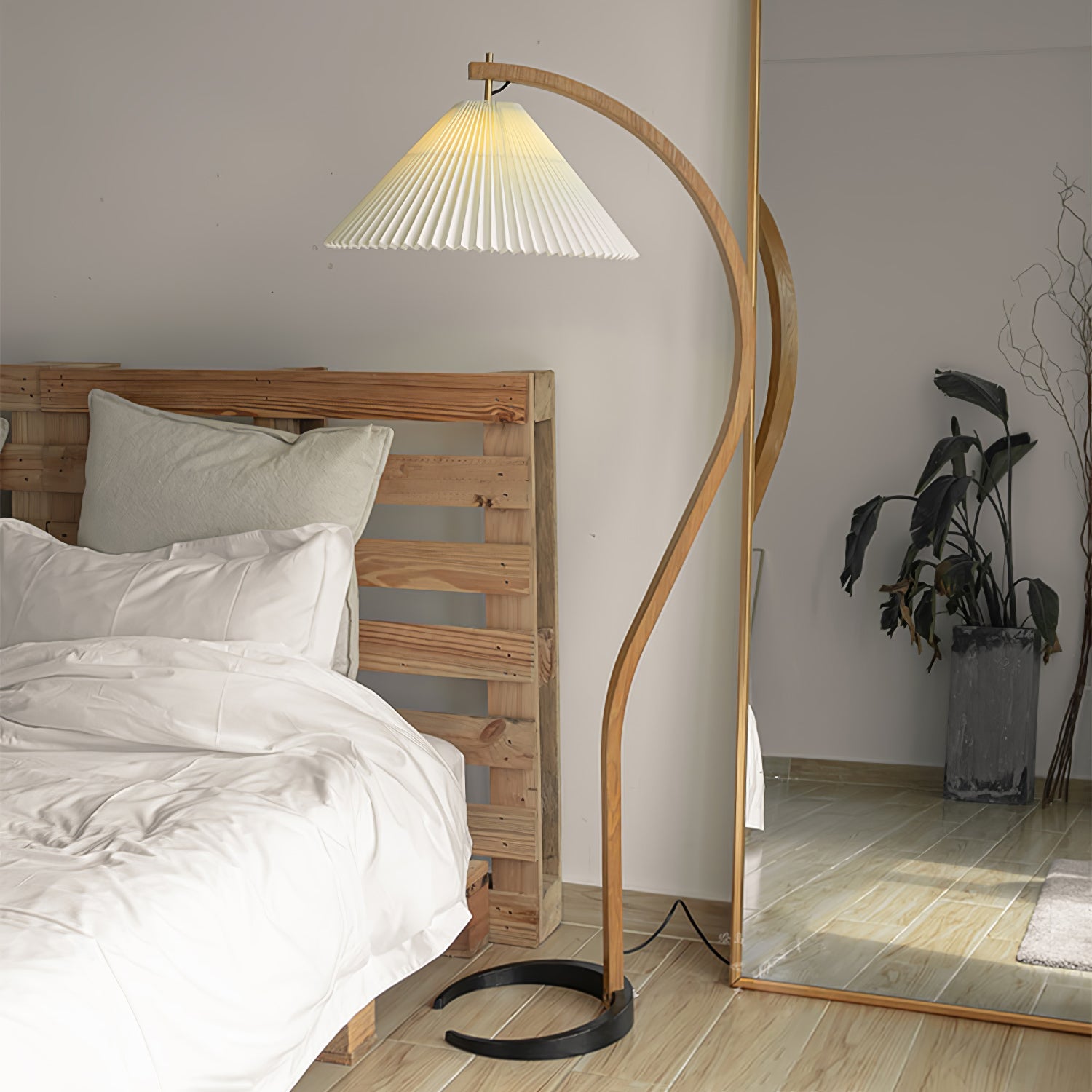 Lampadaire scandinave Roeléco