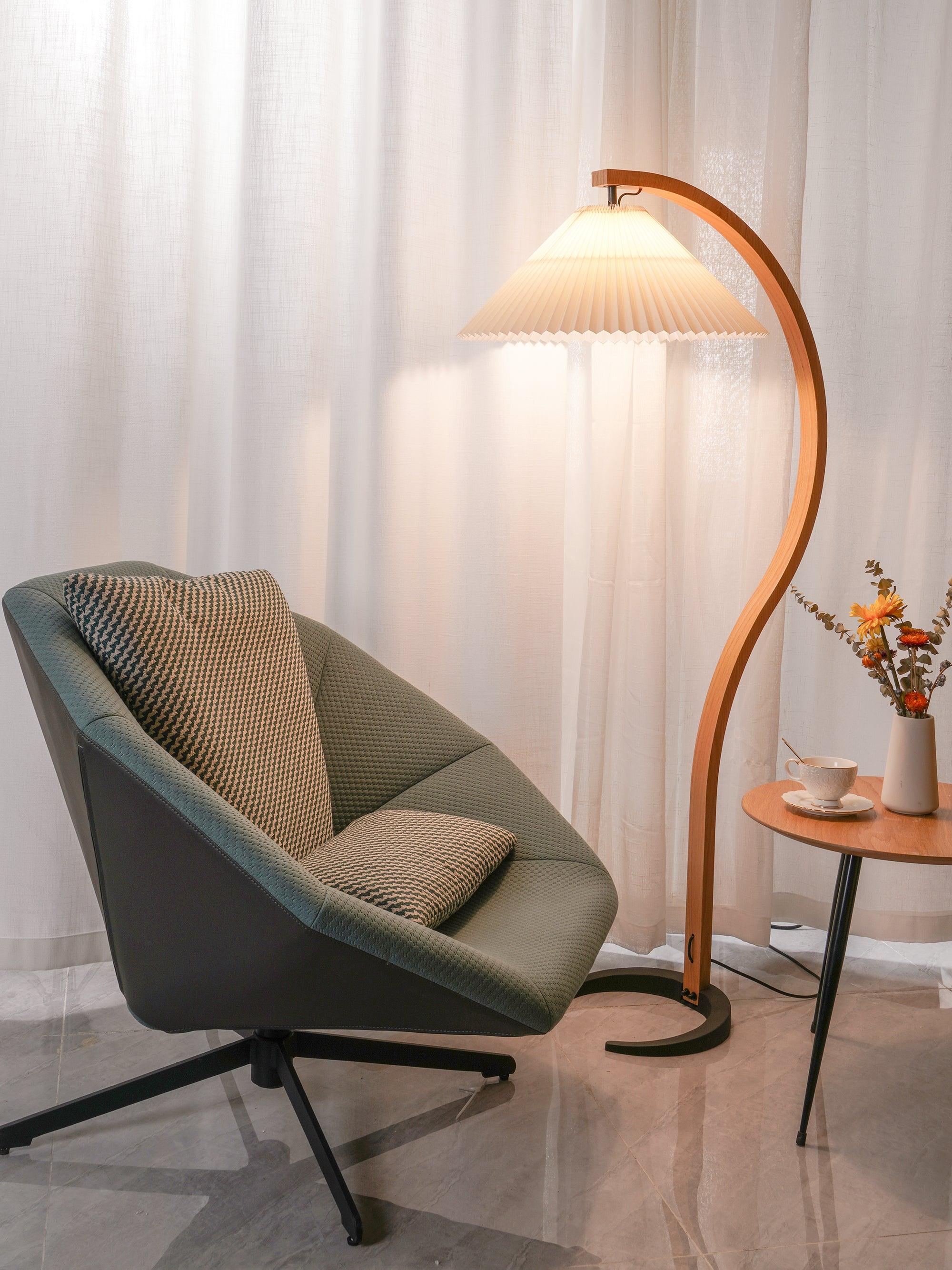 Lampadaire scandinave Roeléco