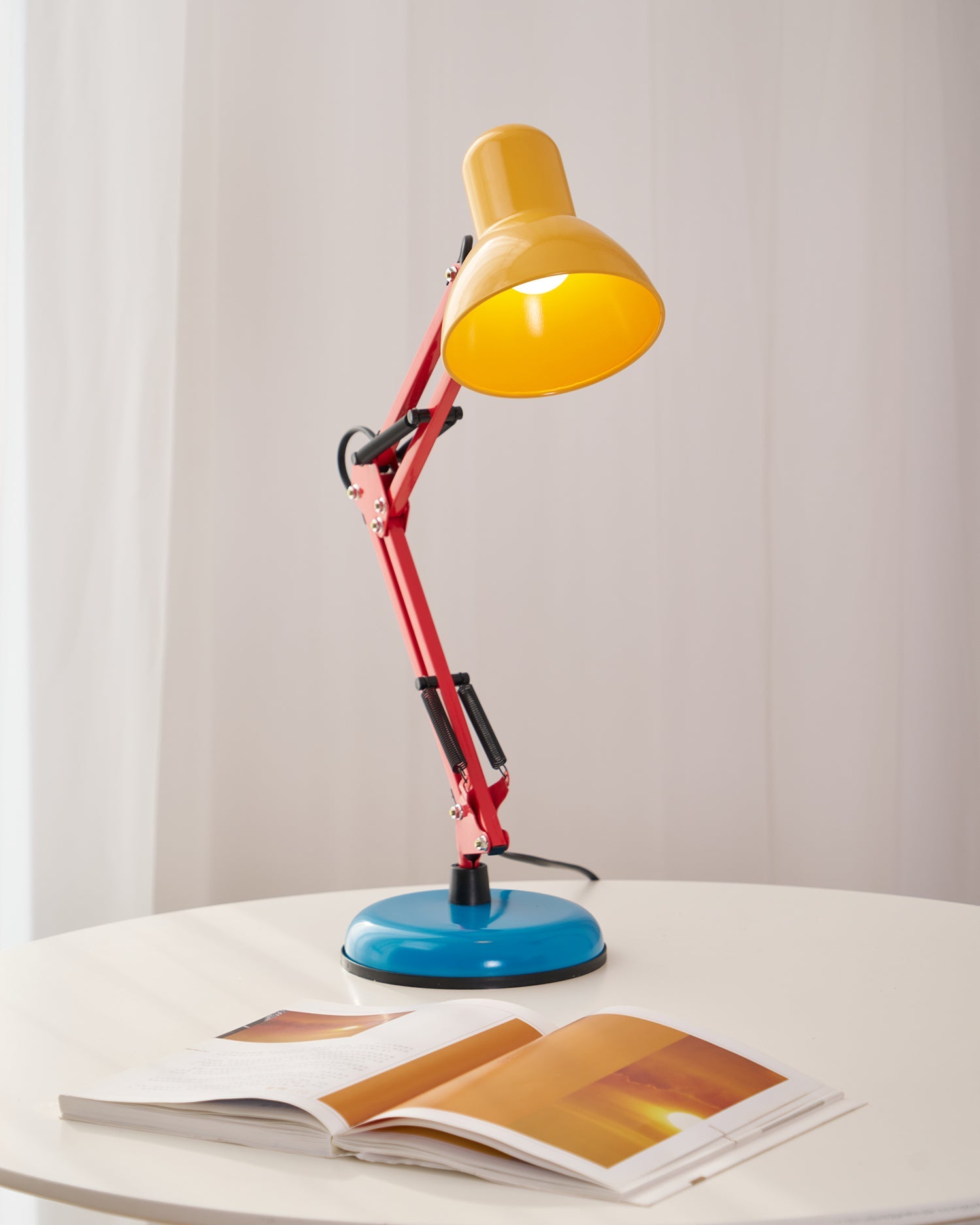 Lampe de table Memphis Peoréaire