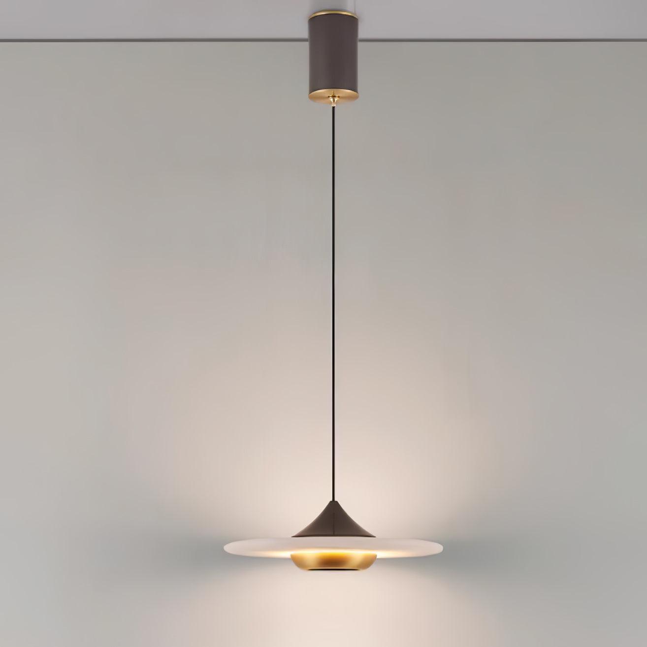 Suspension Lovelq en marbre