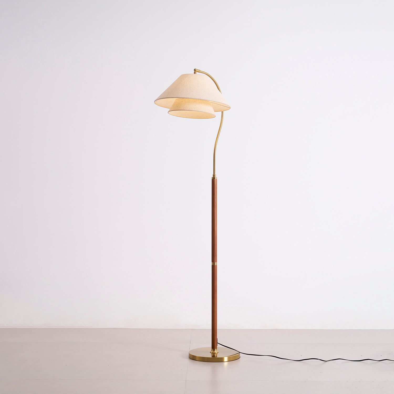 Lampadaire moderne Dorellévia