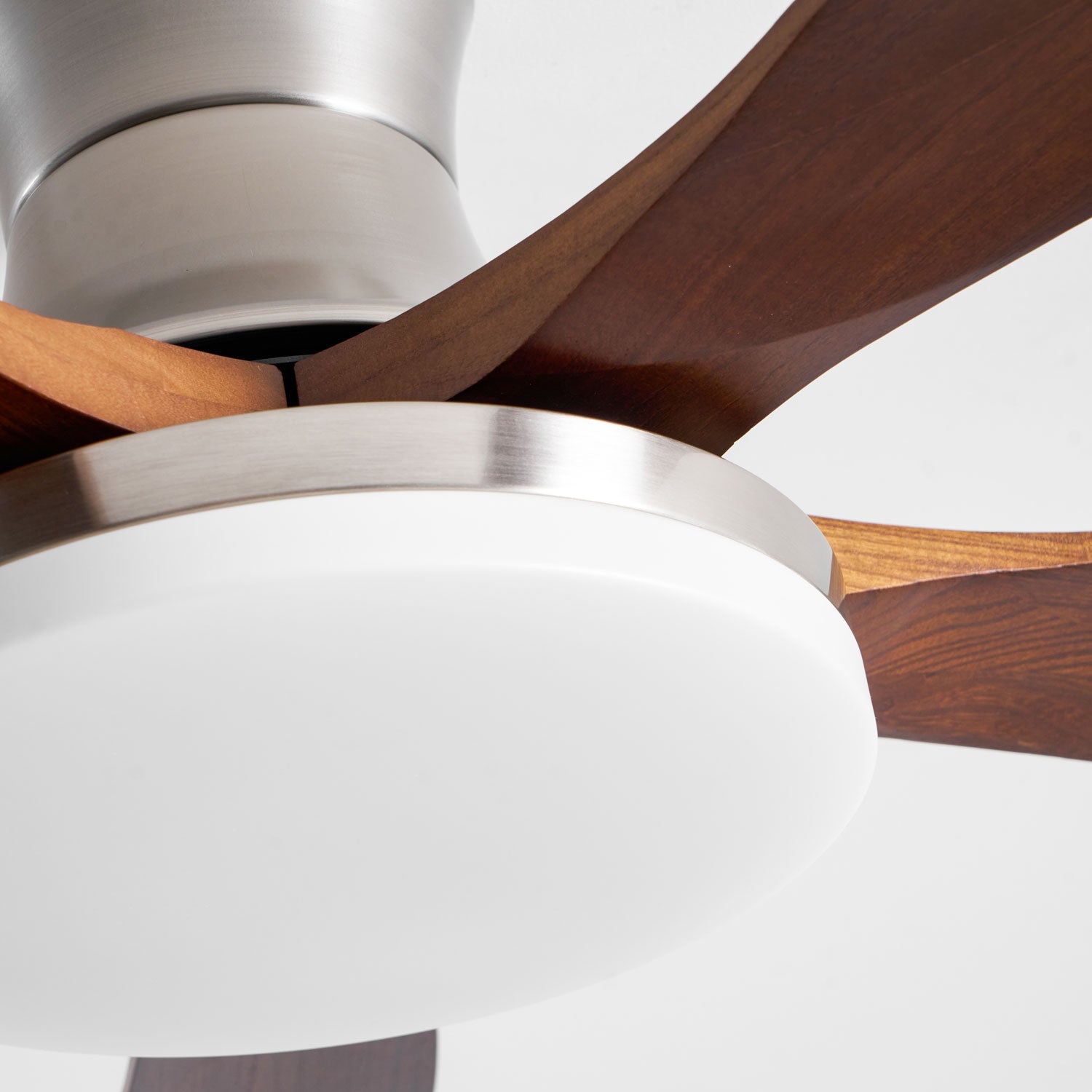 Plafonnier ventilateur Iruneo