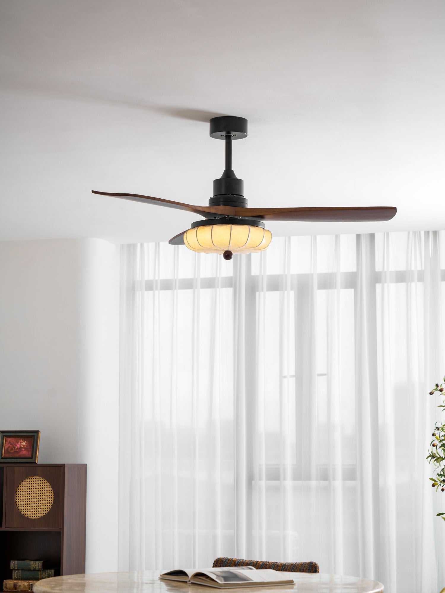 Plafonnier ventilateur moderne Navelo