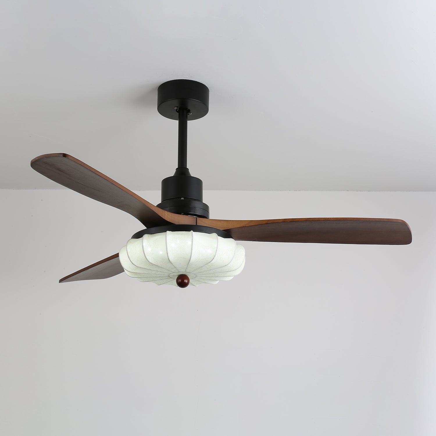 Plafonnier ventilateur moderne Navelo