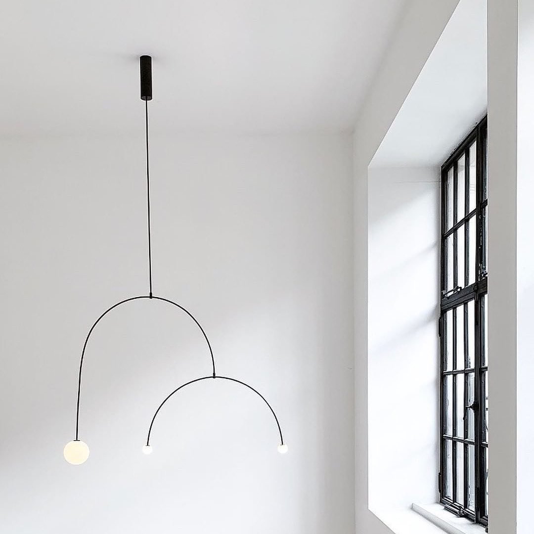 Lustre minimaliste Sezoveux