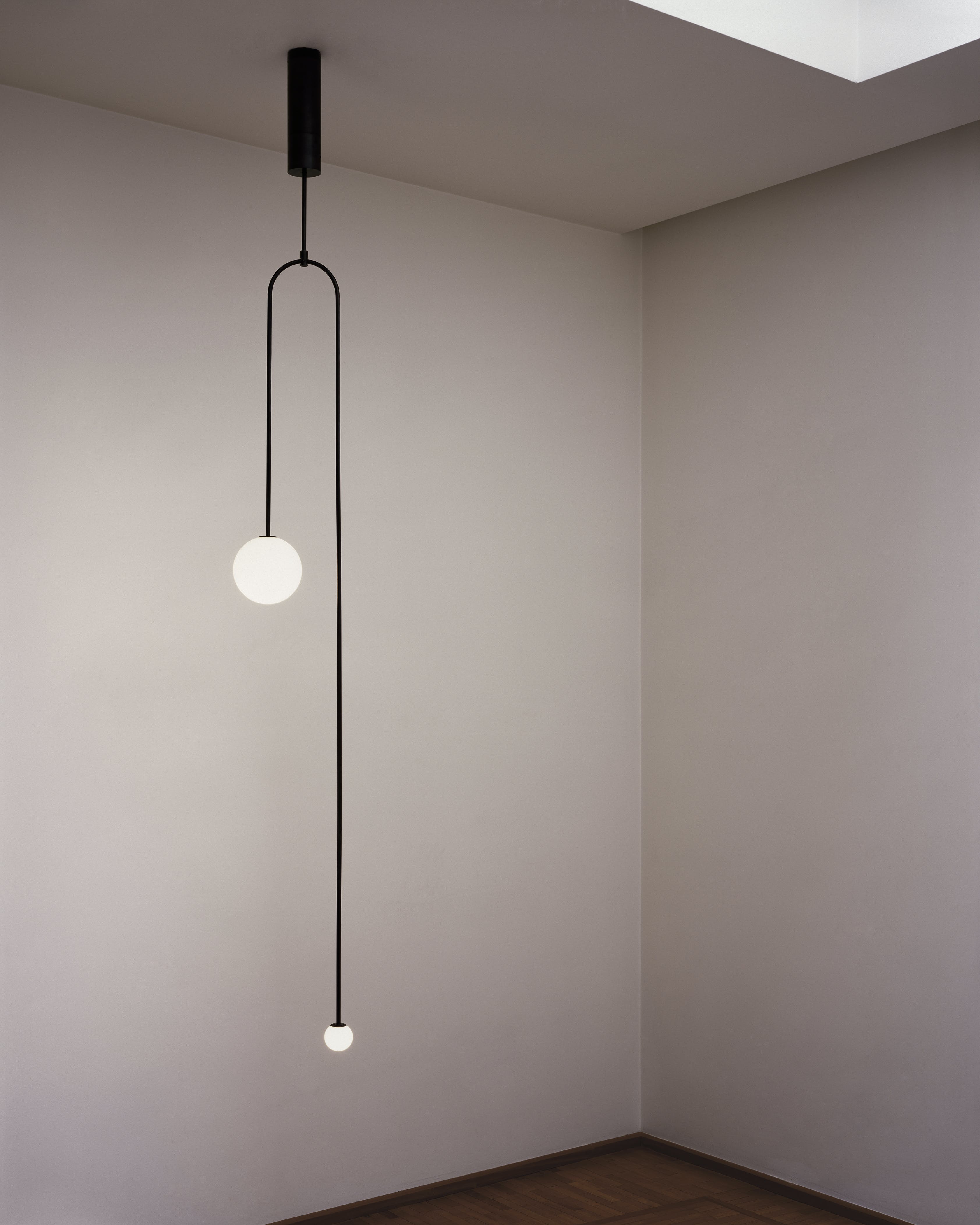 Lustre minimaliste Sezoveux