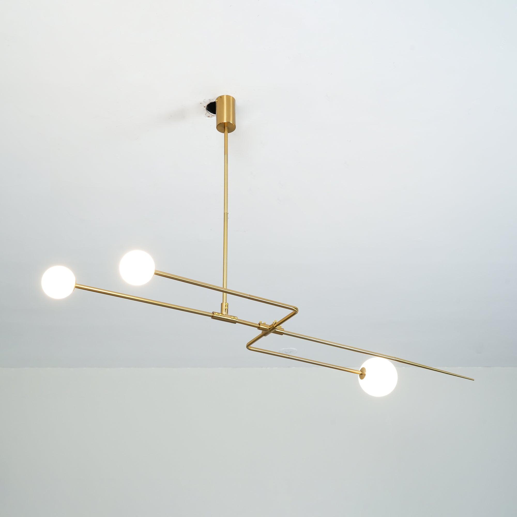 Lustre minimaliste Sezoveux