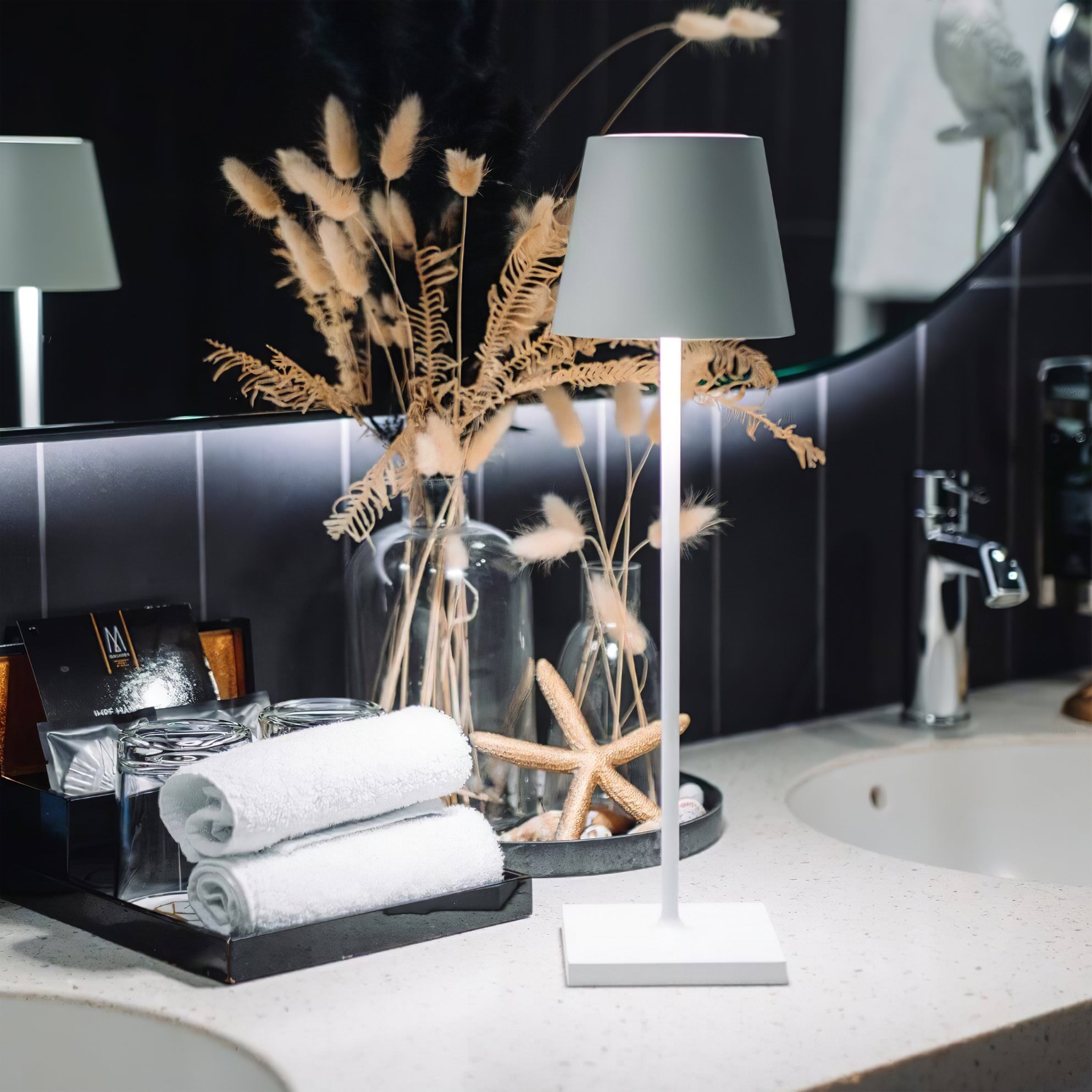 Lampe de table portable Melbelionne
