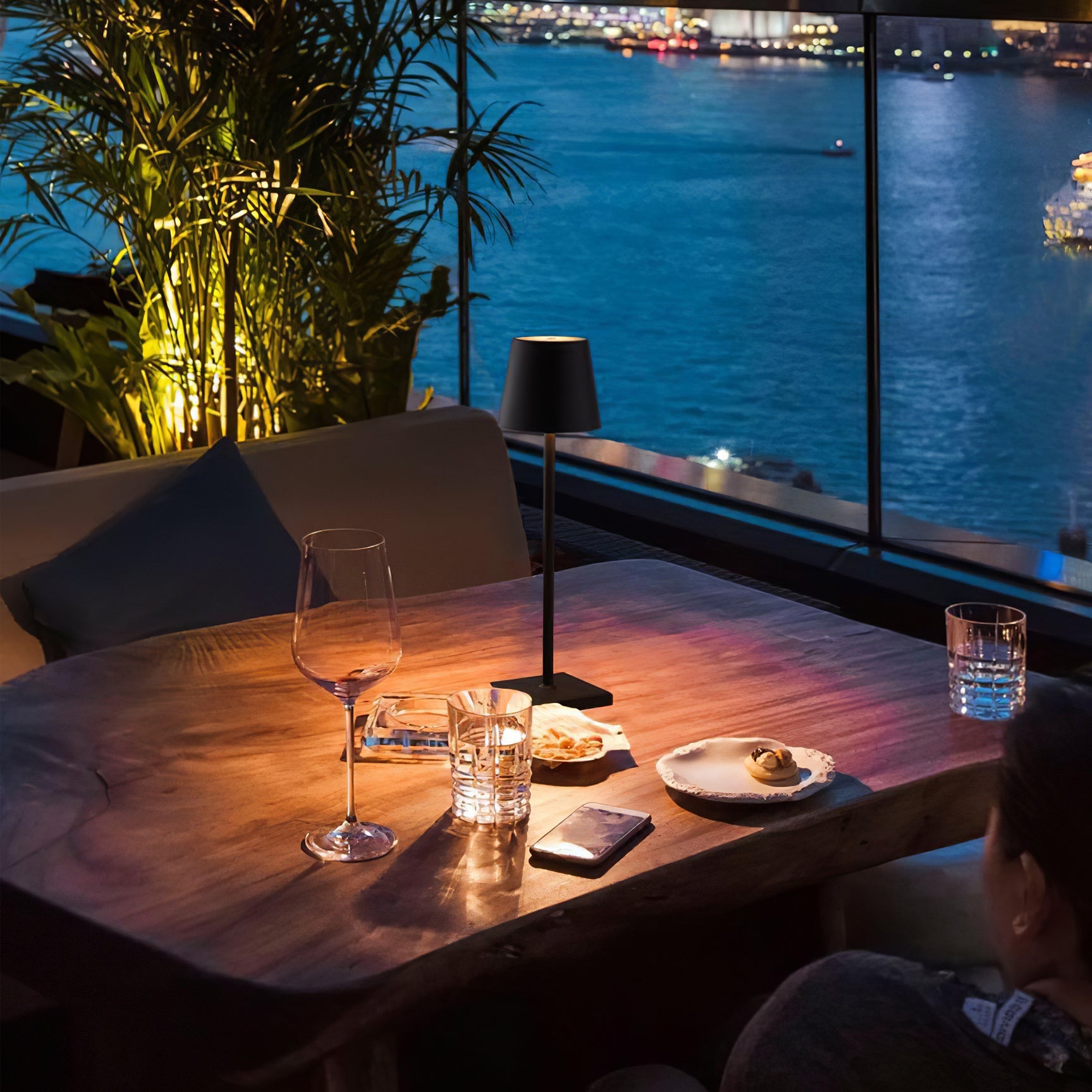 Lampe de table portable Melbelionne
