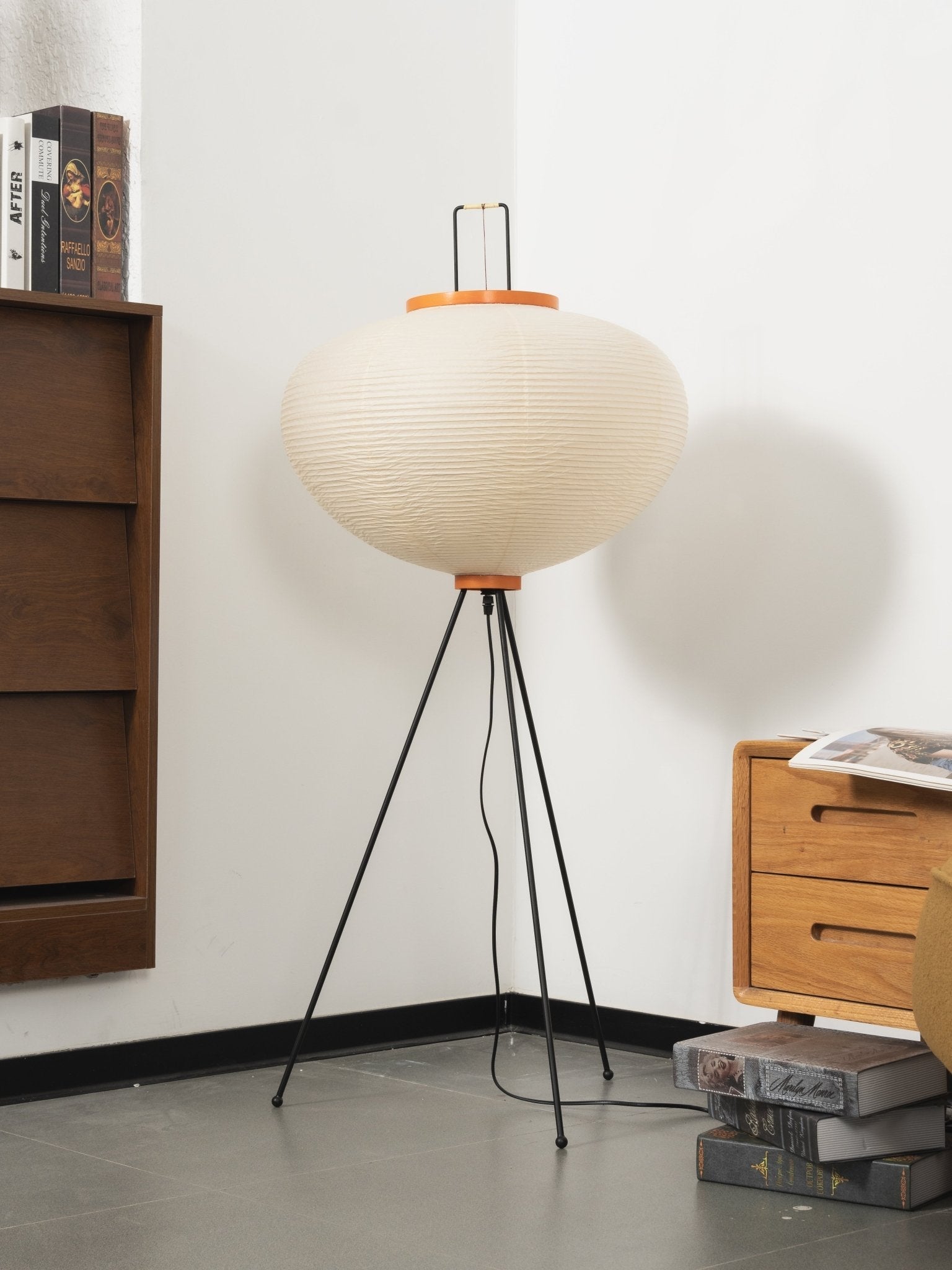 Lampadaire sculptural Taellella
