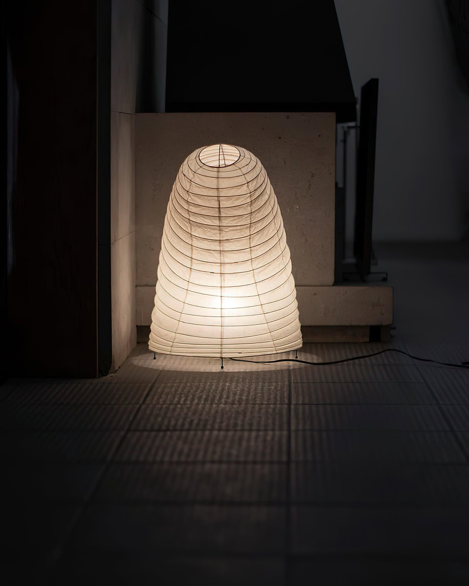 Lampe de table japonaise Pélvionalis