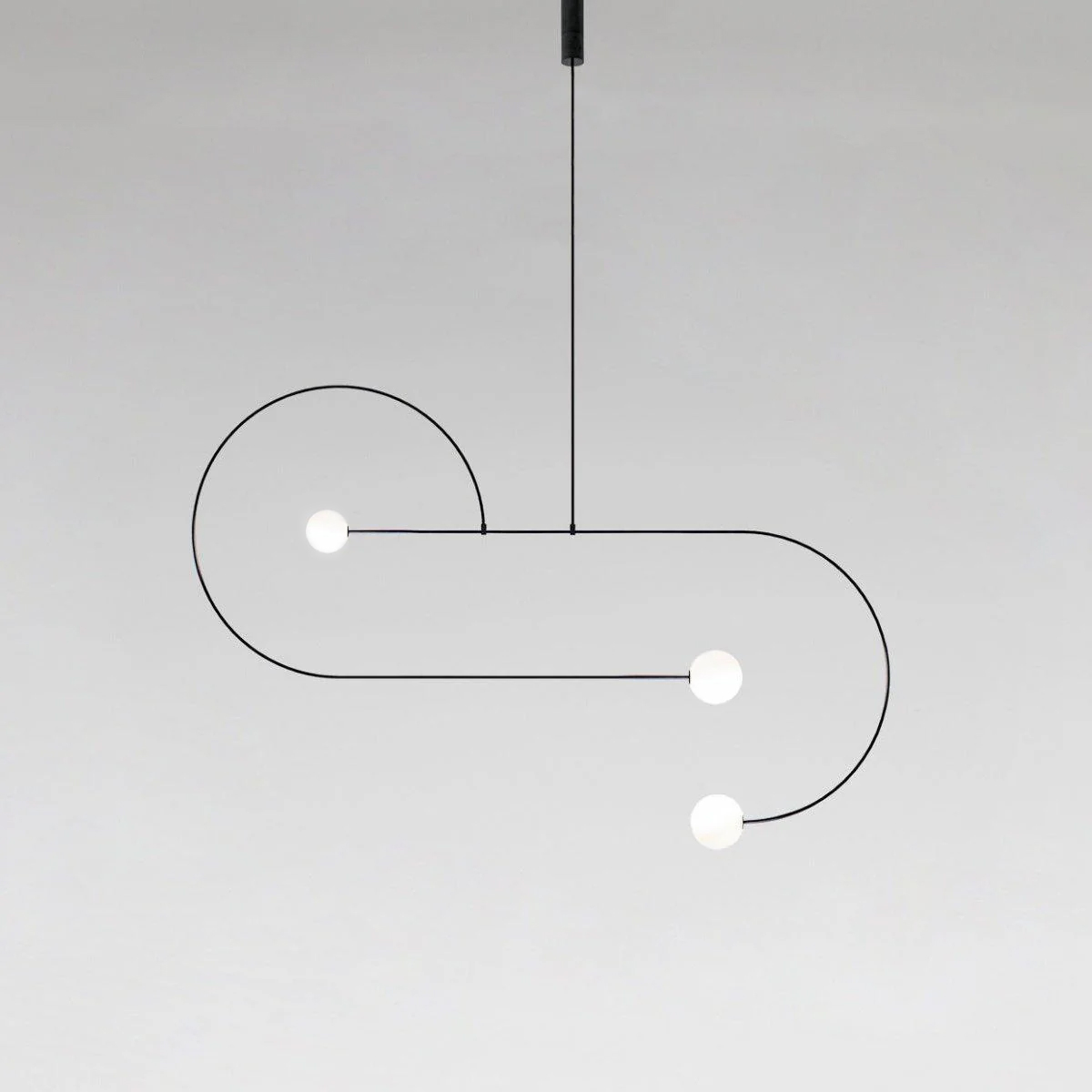 Lustre minimaliste Sezoveux