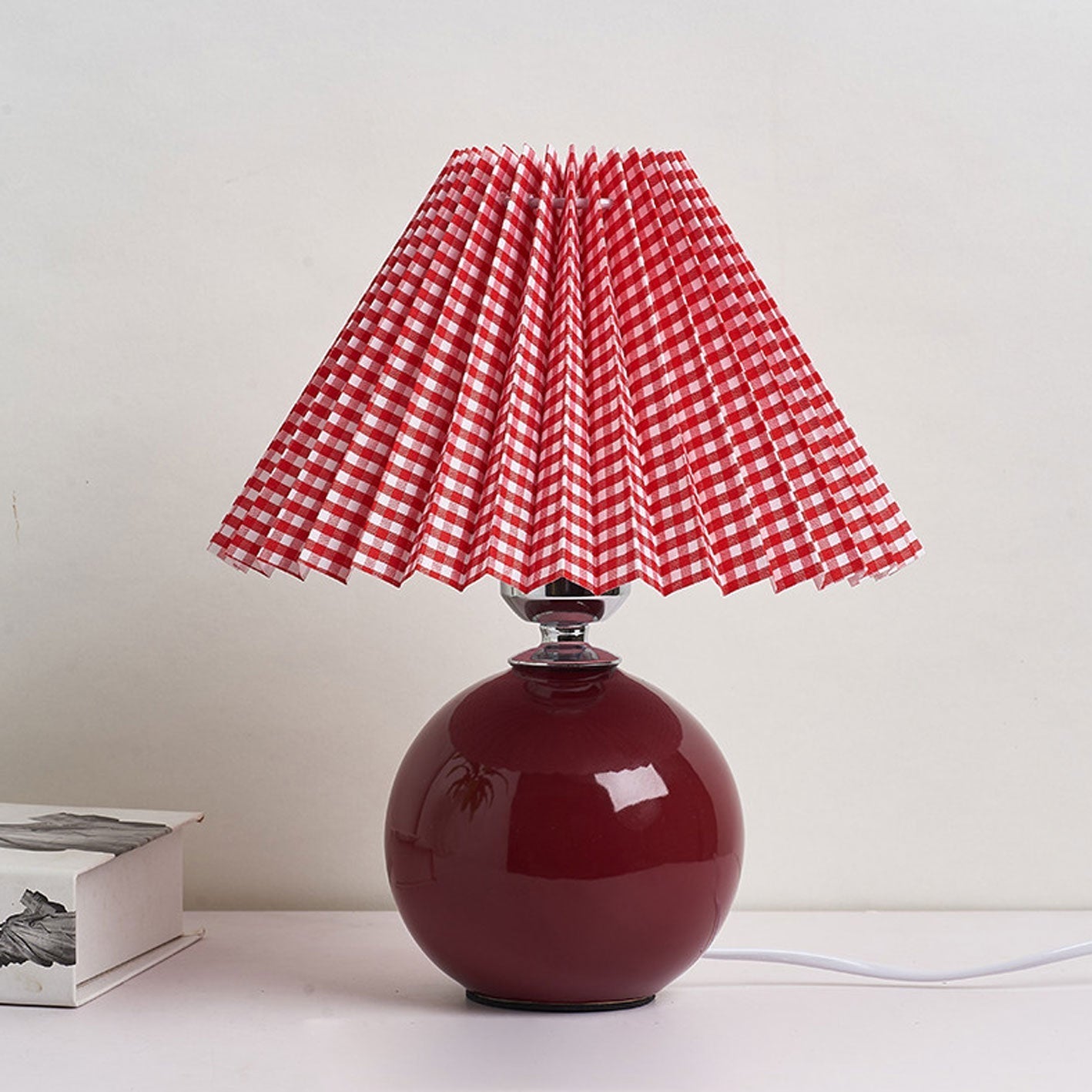 Lampe de table plissée Haionoris