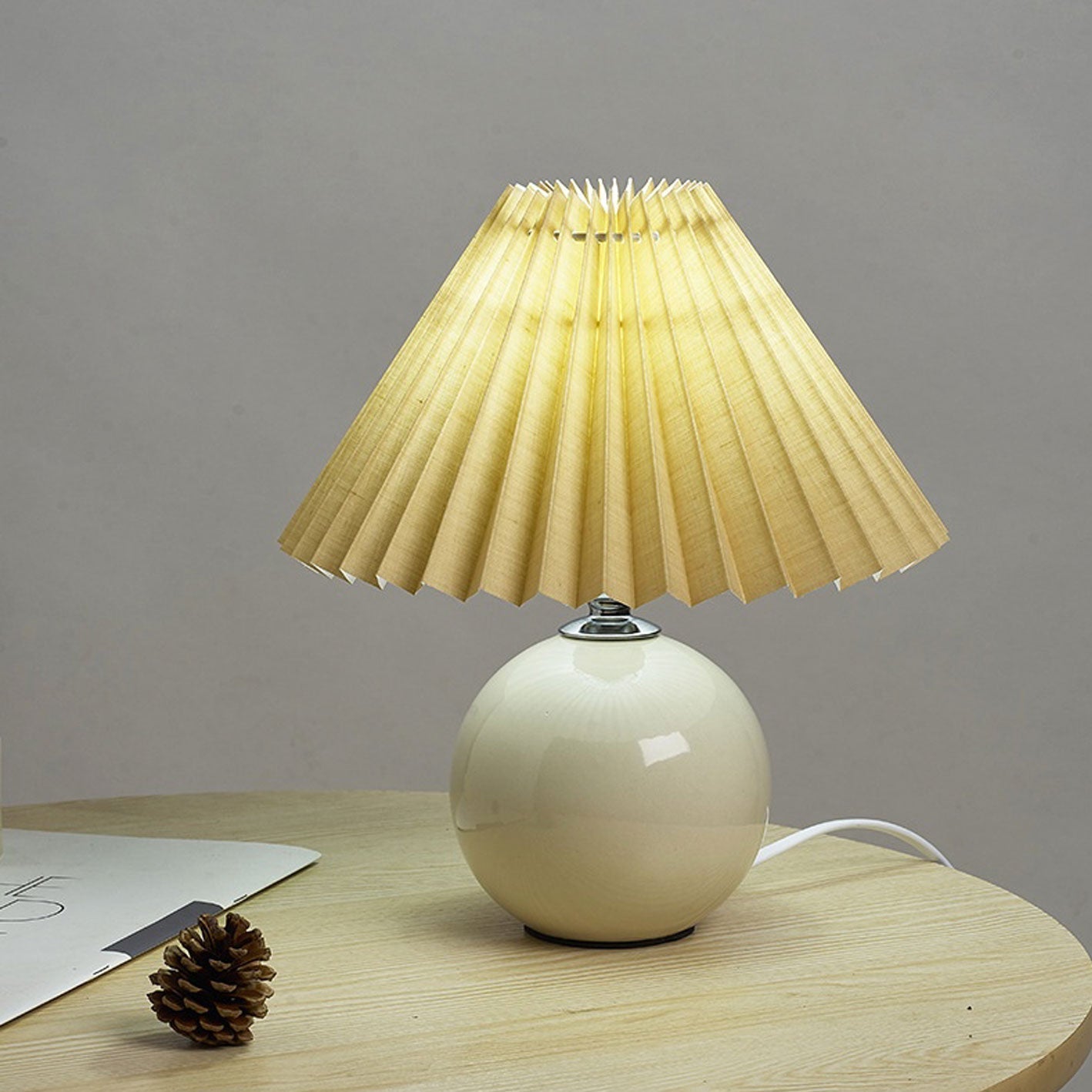 Lampe de table plissée Haionoris