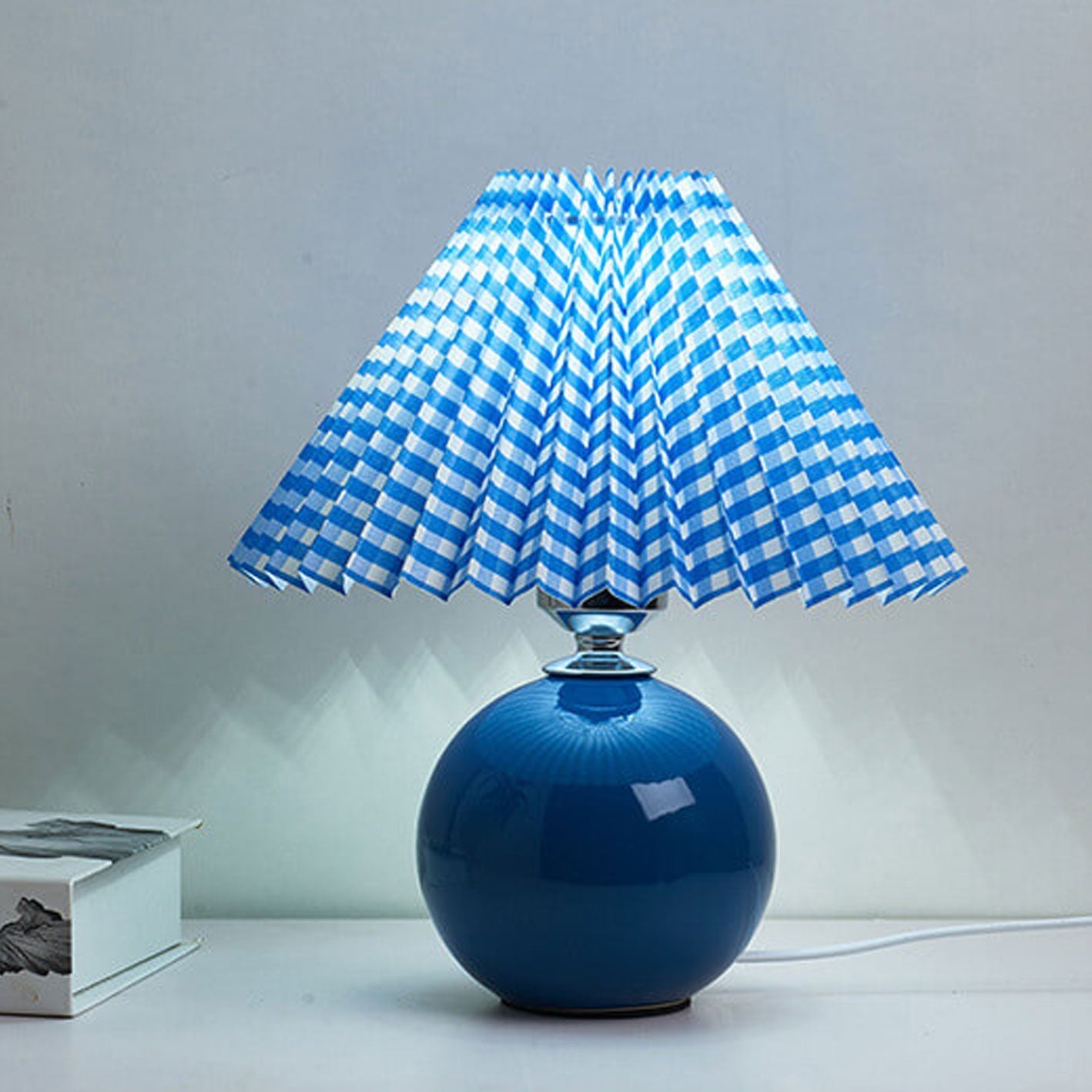 Lampe de table plissée Haionoris