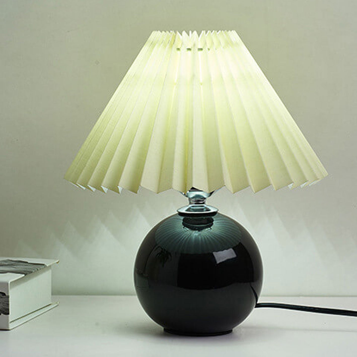 Lampe de table plissée Haionoris