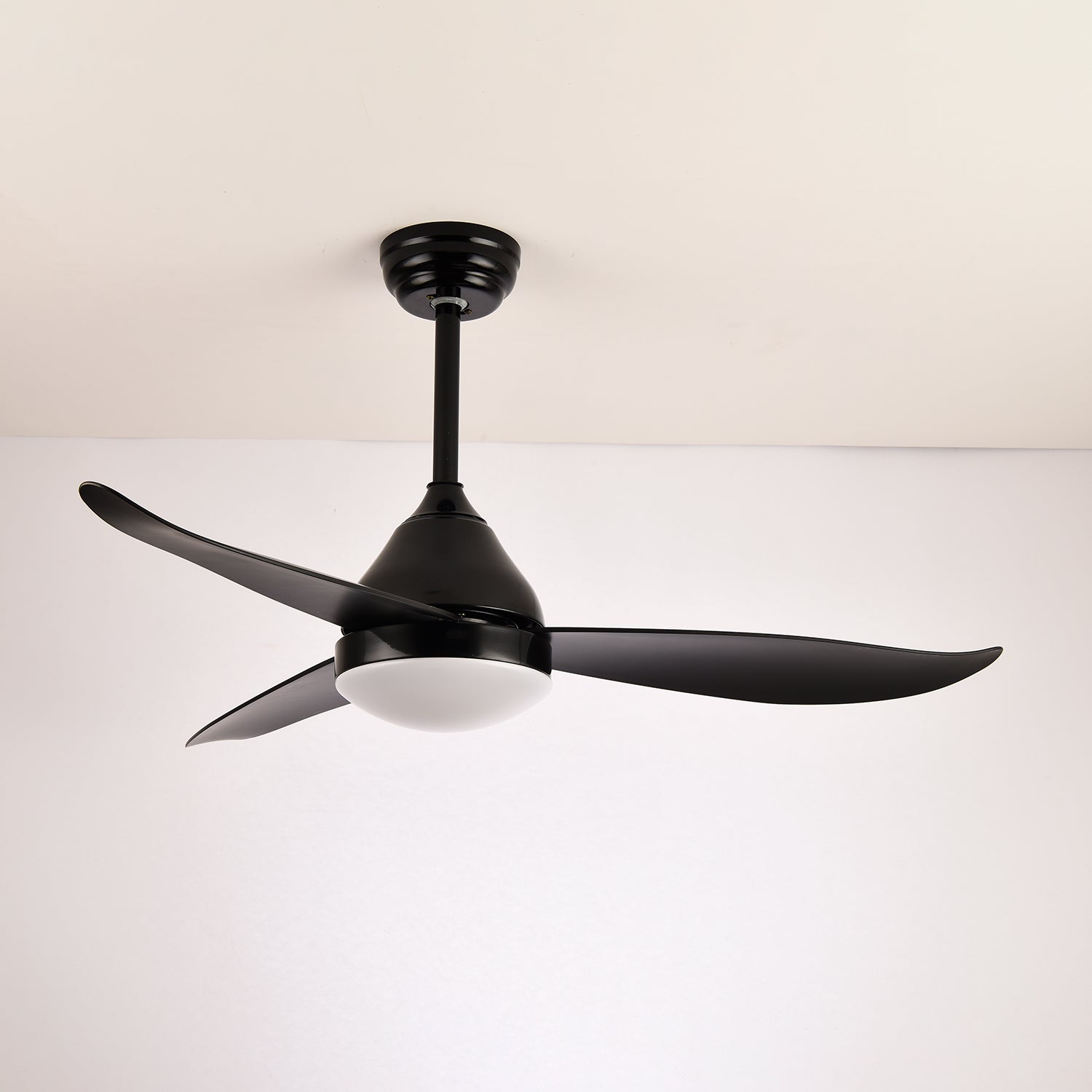 Ventilateur de plafond lumineux Norclovuna