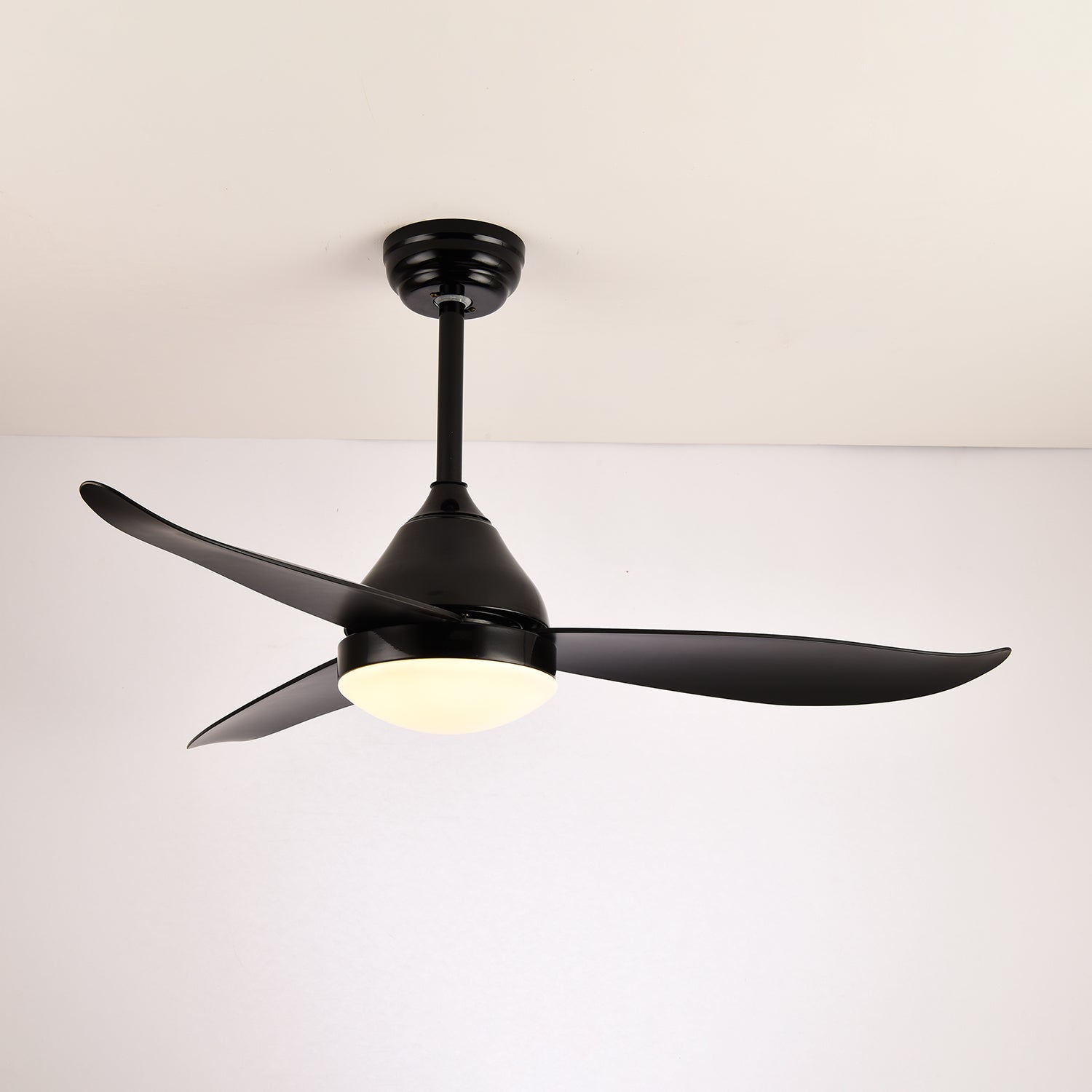 Ventilateur de plafond lumineux Norclovuna