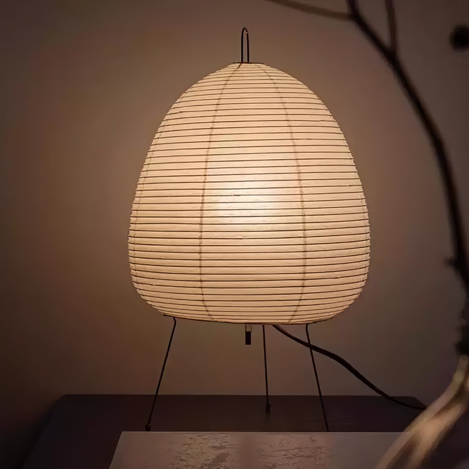 Lampe de table japonaise Pélvionalis