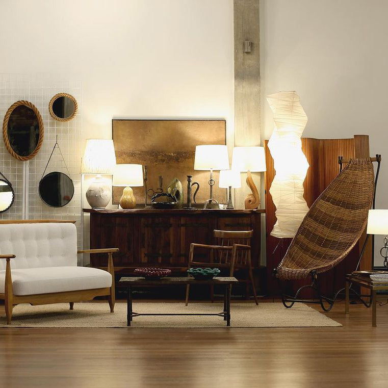 Lampadaire sculptural Taellella