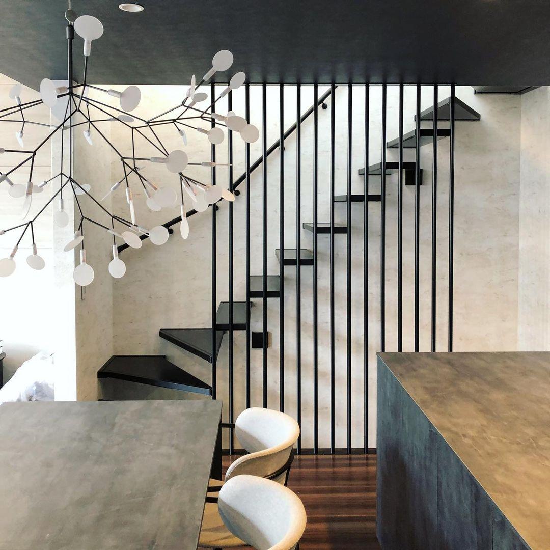Lustre moderne Quravvian