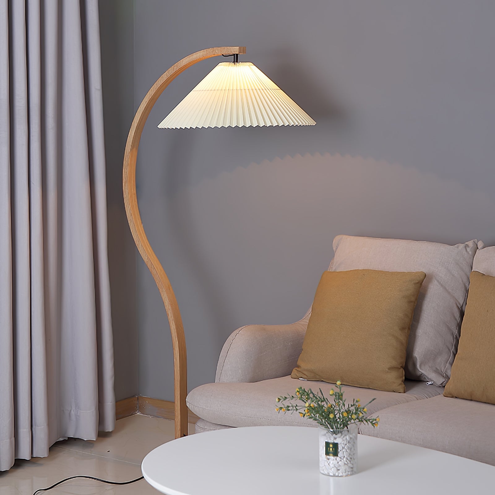 Lampadaire scandinave Roeléco