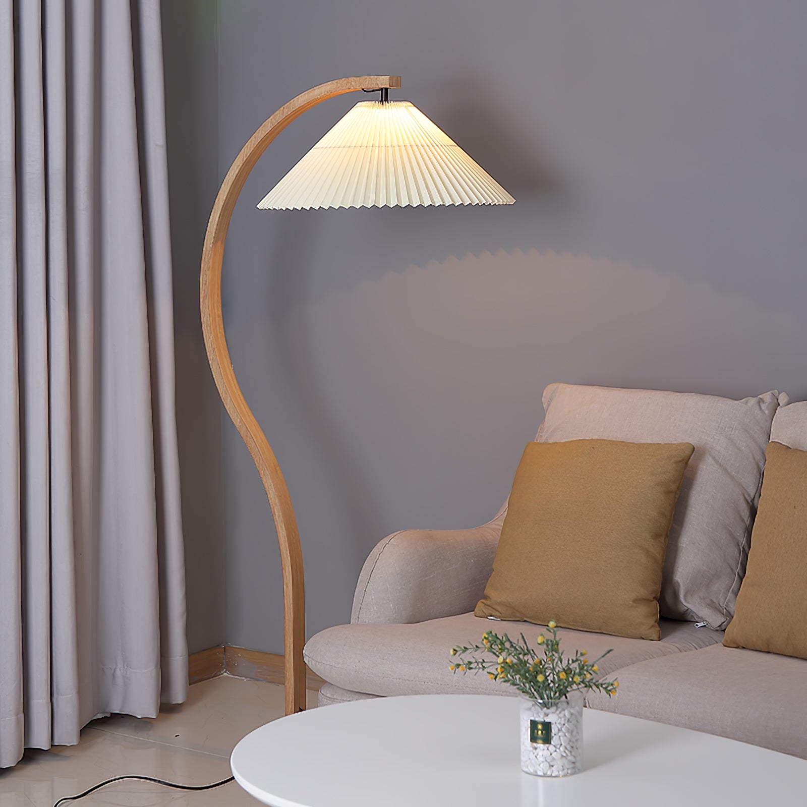Lampadaire scandinave Roeléco