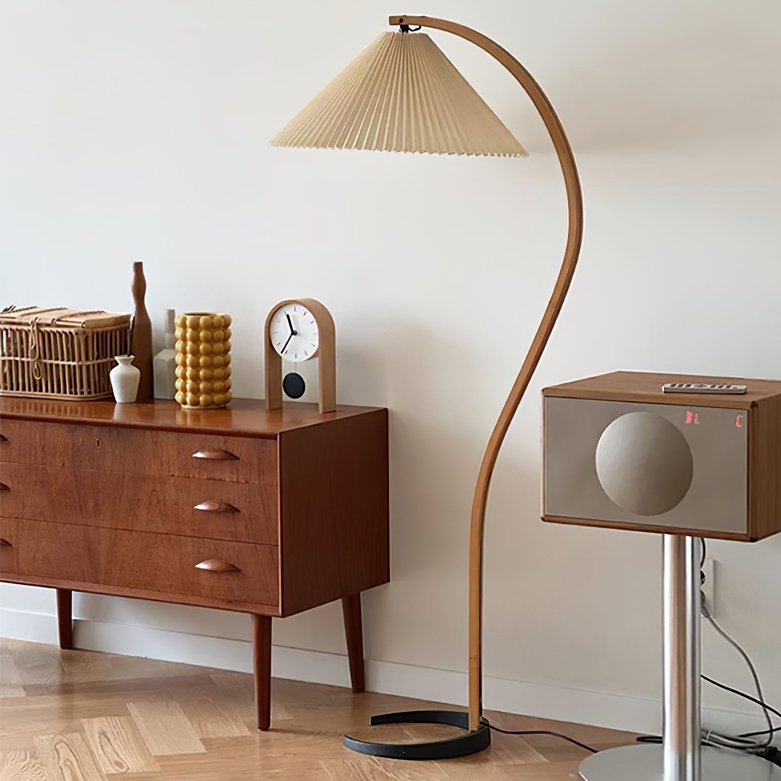 Lampadaire scandinave Roeléco