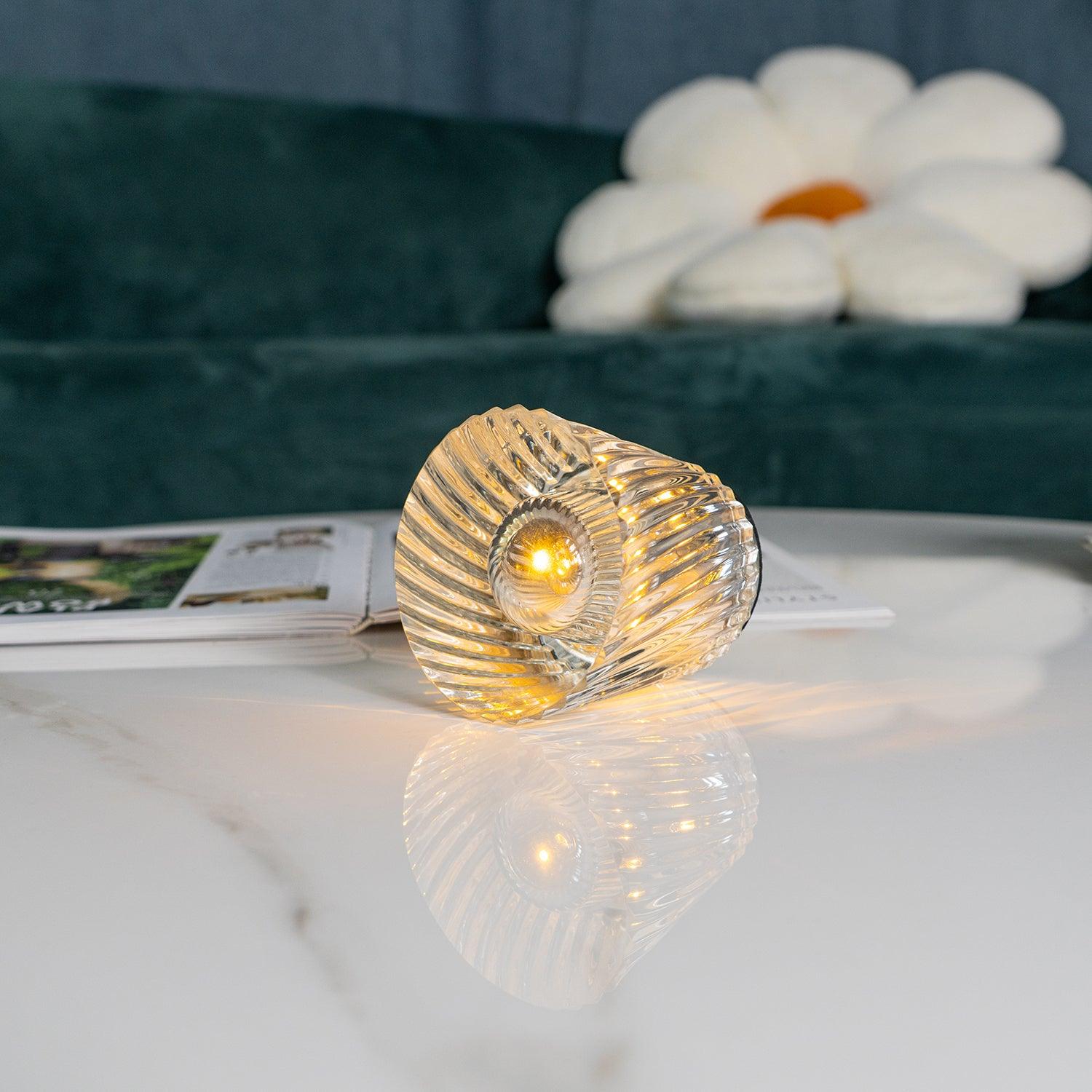 Lampe de table diamant Célcieléa