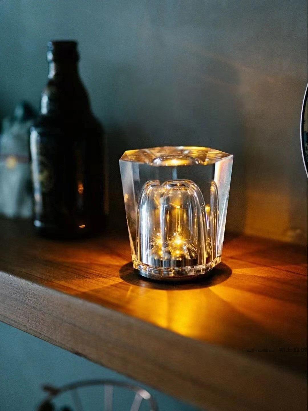 Lampe de table diamant Célcieléa
