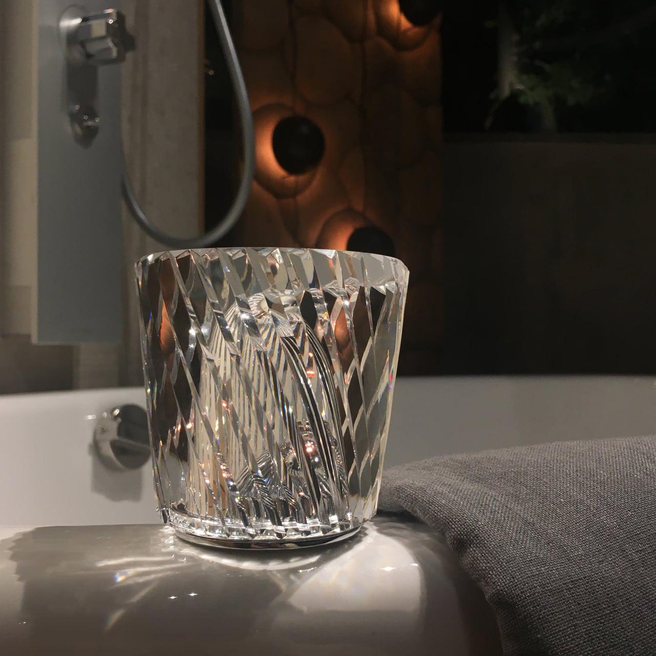 Lampe de table diamant Célcieléa