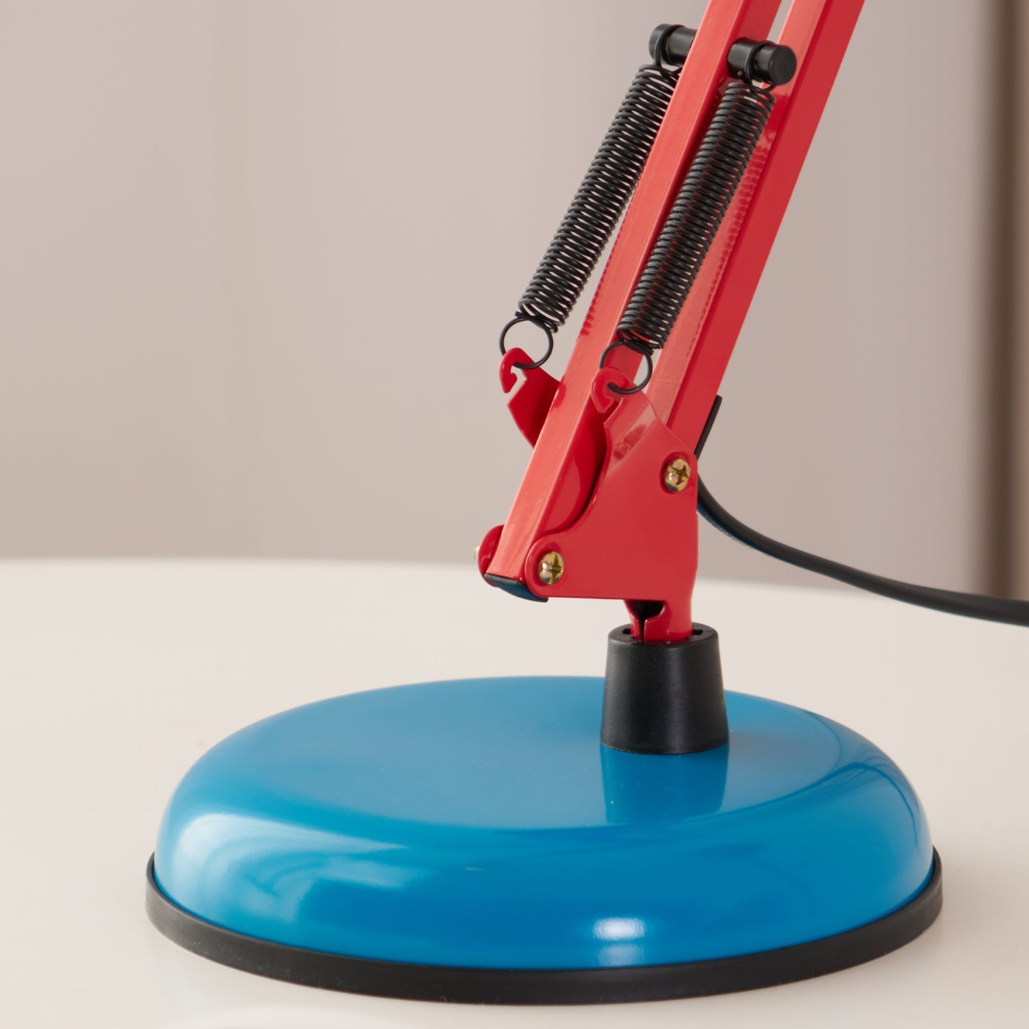 Lampe de table Memphis Peoréaire