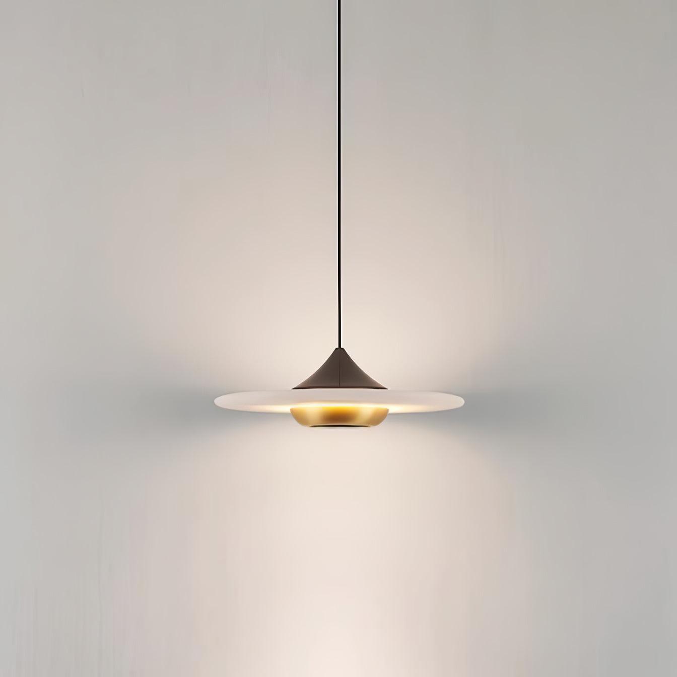 Suspension Lovelq en marbre