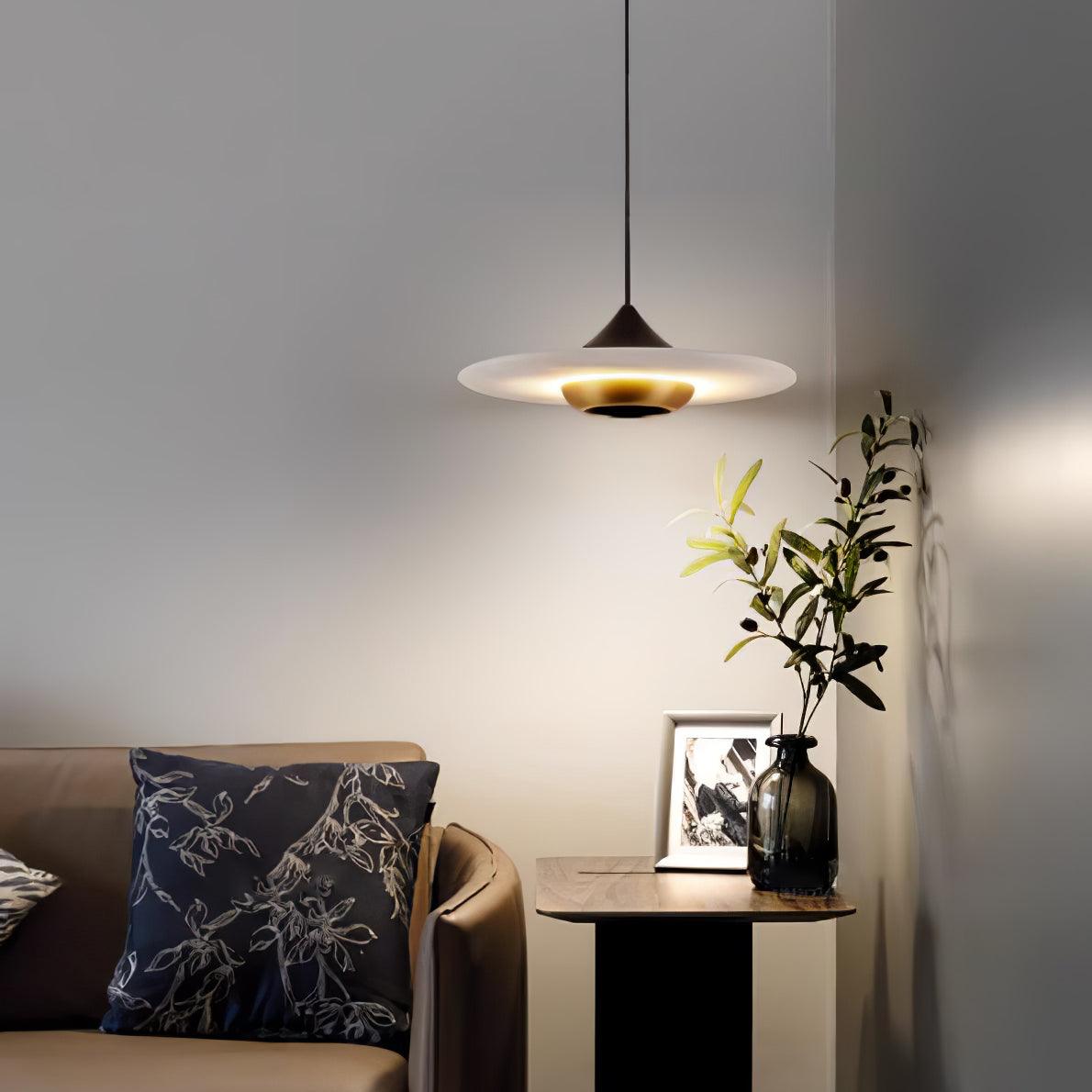 Suspension Lovelq en marbre