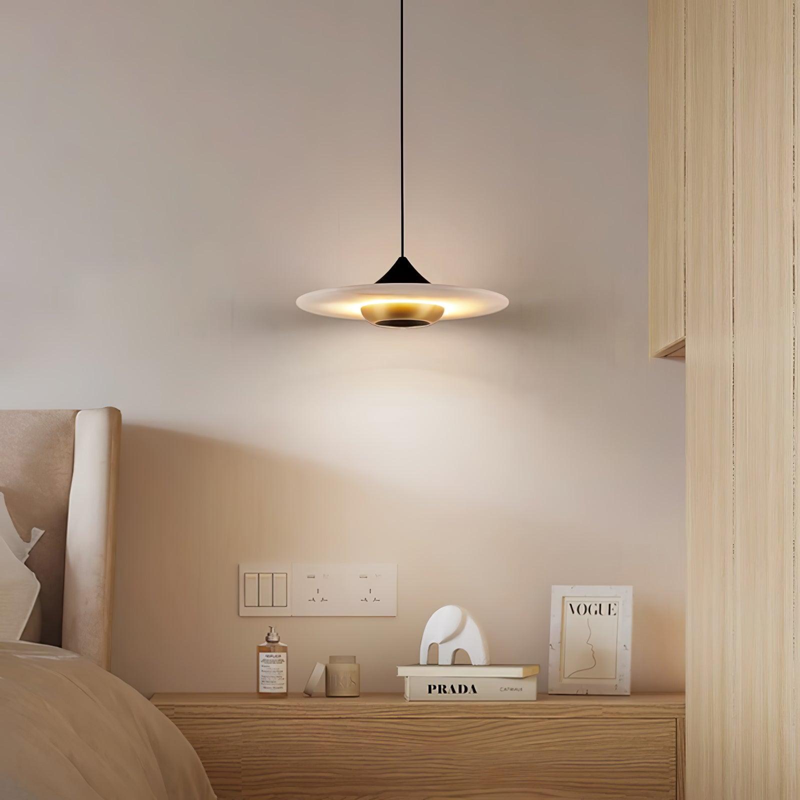 Suspension Lovelq en marbre