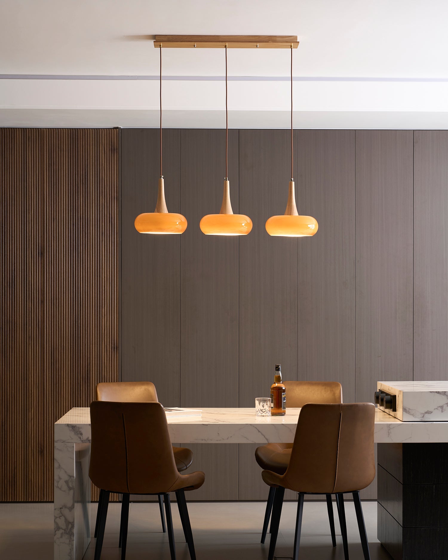 Suspension moderne Coioninor