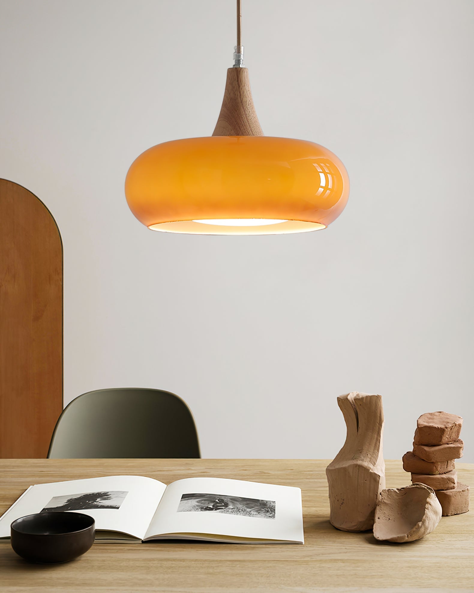 Suspension moderne Coioninor