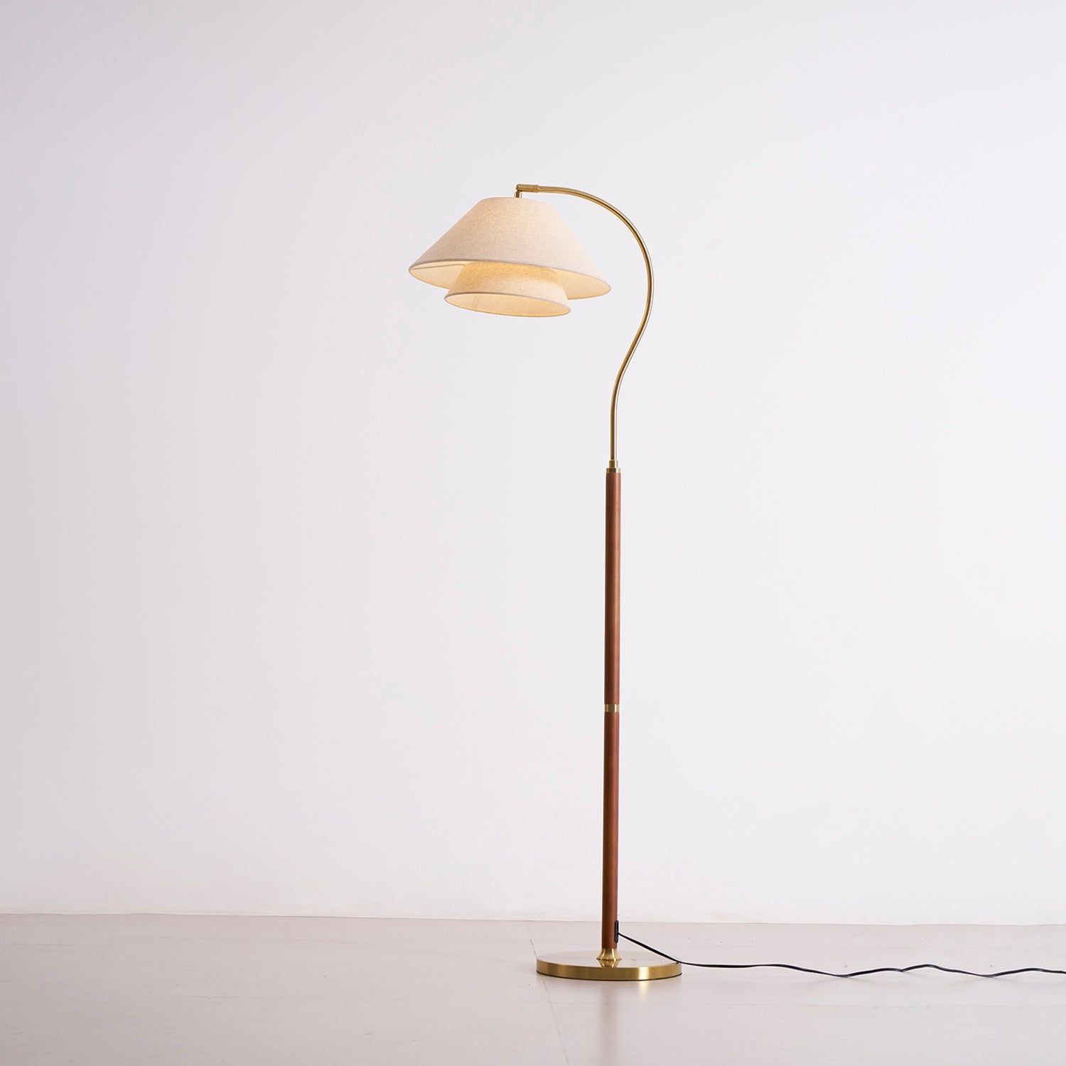 Lampadaire moderne Dorellévia
