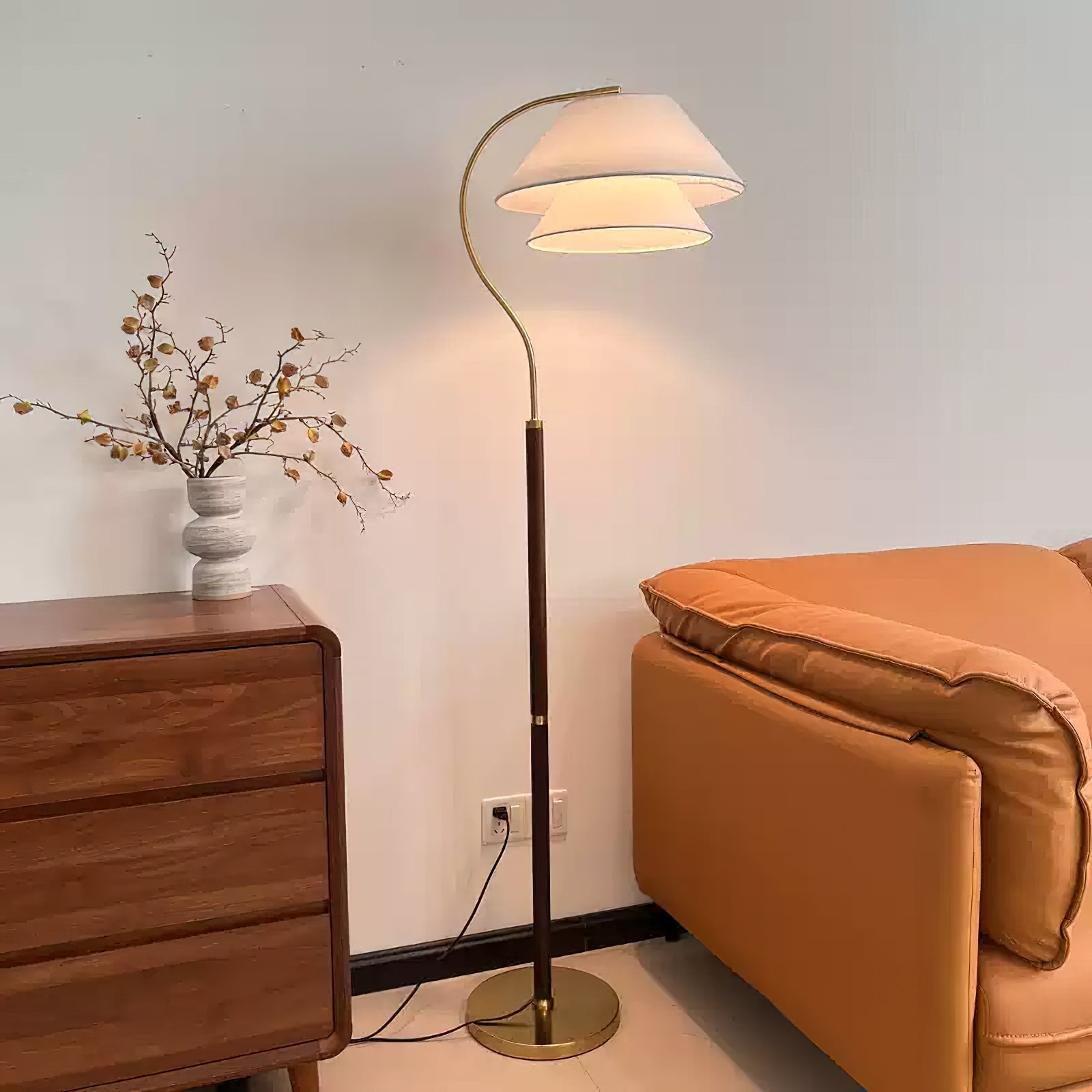 Lampadaire moderne Dorellévia